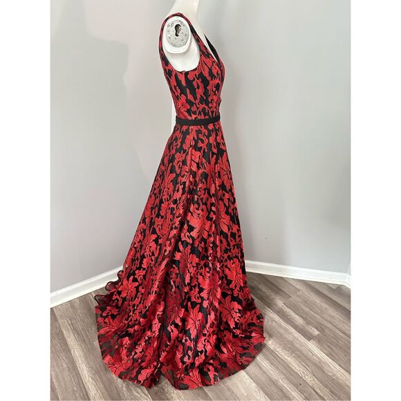 JOVANI PROM COLLECTION JVN55932 - Picture 8 of 9